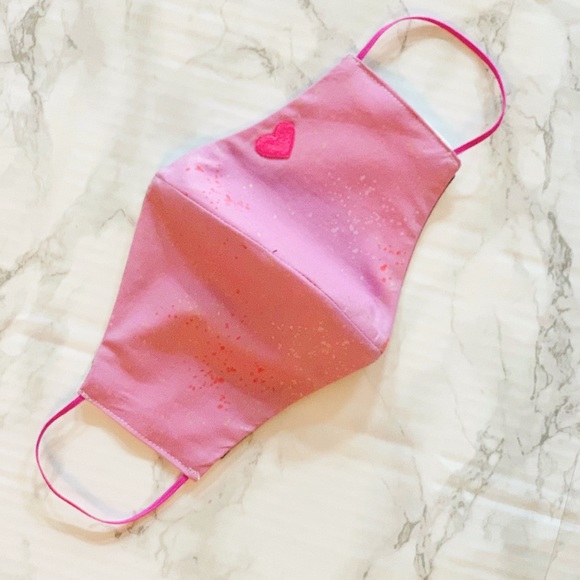 Now BOGO: Get TWO premium CDC Compliant Face Masks - Picture 5 of 11